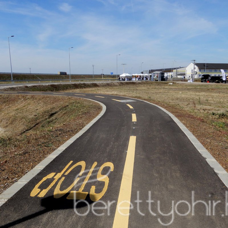 Berettyóújfalu-Tépe kerékpárút alapkőletétele 22